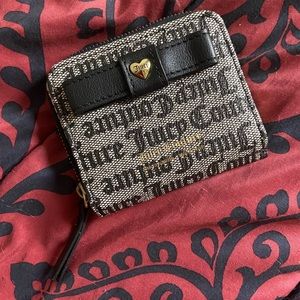 Juicy couture wallet